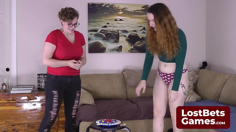 Lost Bets Games: Le ragazze si alternano nominando gli elementi fino a quando...
