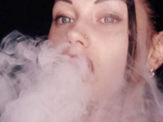Goddess Misha Goldy: Smoking compilation &amp; lipstick &amp; lip fetish!