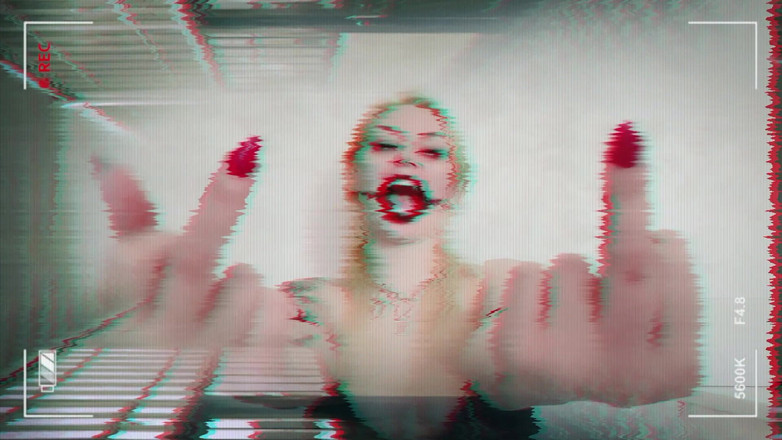 Goddess Misha Goldy: Я хочу, щоб ти служив мені, а не собі! Тому не торкайтеся свого члена!