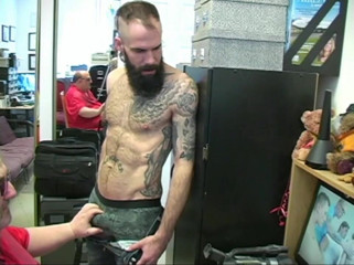 The Great Canadian Male: Maxim îl fute pe șef