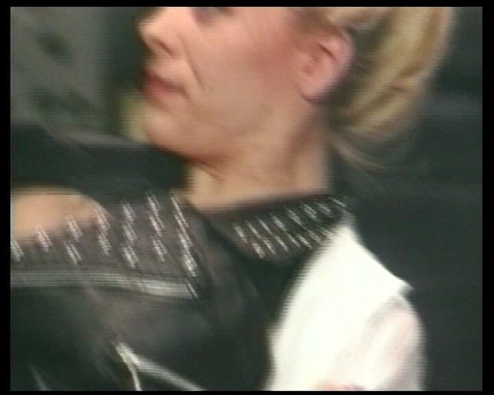 Under German Roofs: Si jalang Jerman menjadi miang di hadapan zakar keras panjang #6