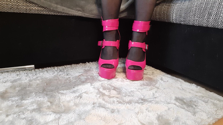 Curly_Dreams: Quelles Chaussures Vont Bien Avec Les Collants Nylon Noirs?
