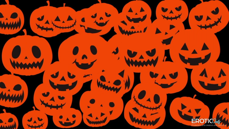 EroticOnlyClips: Возбужденные крошки-брюнетки лижут и трахают пальцами волосатые киски