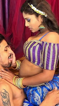 Côté sauvage, sexe hardcore toute la nuit, couple sexy