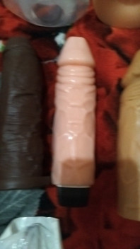 Mon incroyable collection de jouets anaux et mon show de godes énormes !