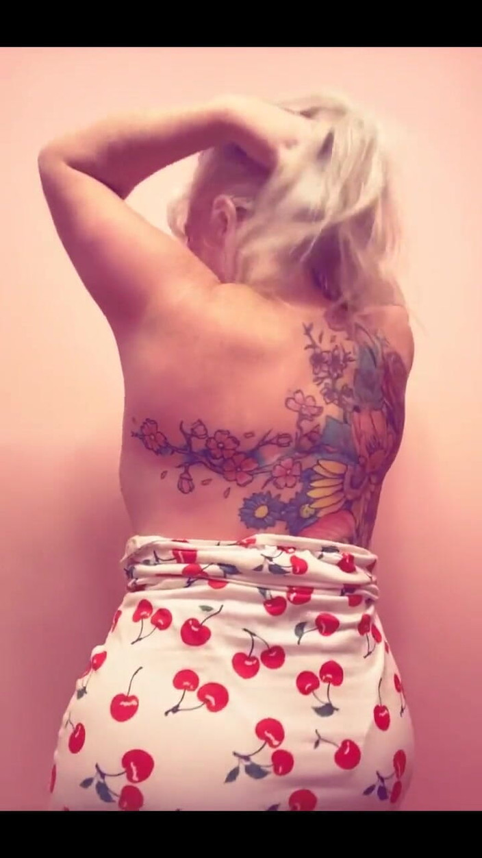 PaintedRose: Naughty Dancer