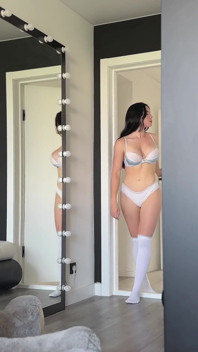 Adik tiri Mengajar Cara Cunnilingus, Deepthroat, Kongkek Keras Dan Dapat Pancutan Muka Pov