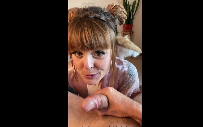 Olivia Jarden: Mogwai schlampiger schwanzverehren mit Asmr Spuckspiel