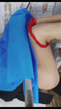 Zvrhlý gynekolog neodolal a vnikl pacientce do kundičky!