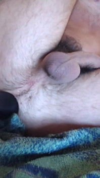 Extreme anal-Ausdauer-Herausforderung - 5 Minuten nonstop mit riesigem dildo und faust
