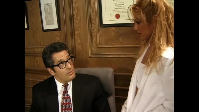 The BronX: Um pau grande para uma prostituta no cio