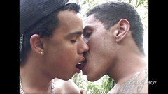 Latino Fucker: Due latini muscolari che scopano in esibizione