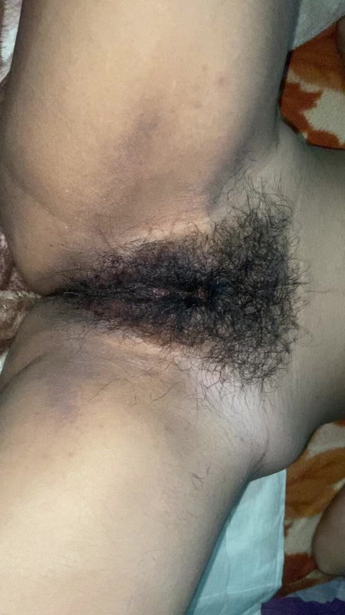 Hotgirl9: Chica de 18 años digitación mojado coño indio con orgasmo, masturbación