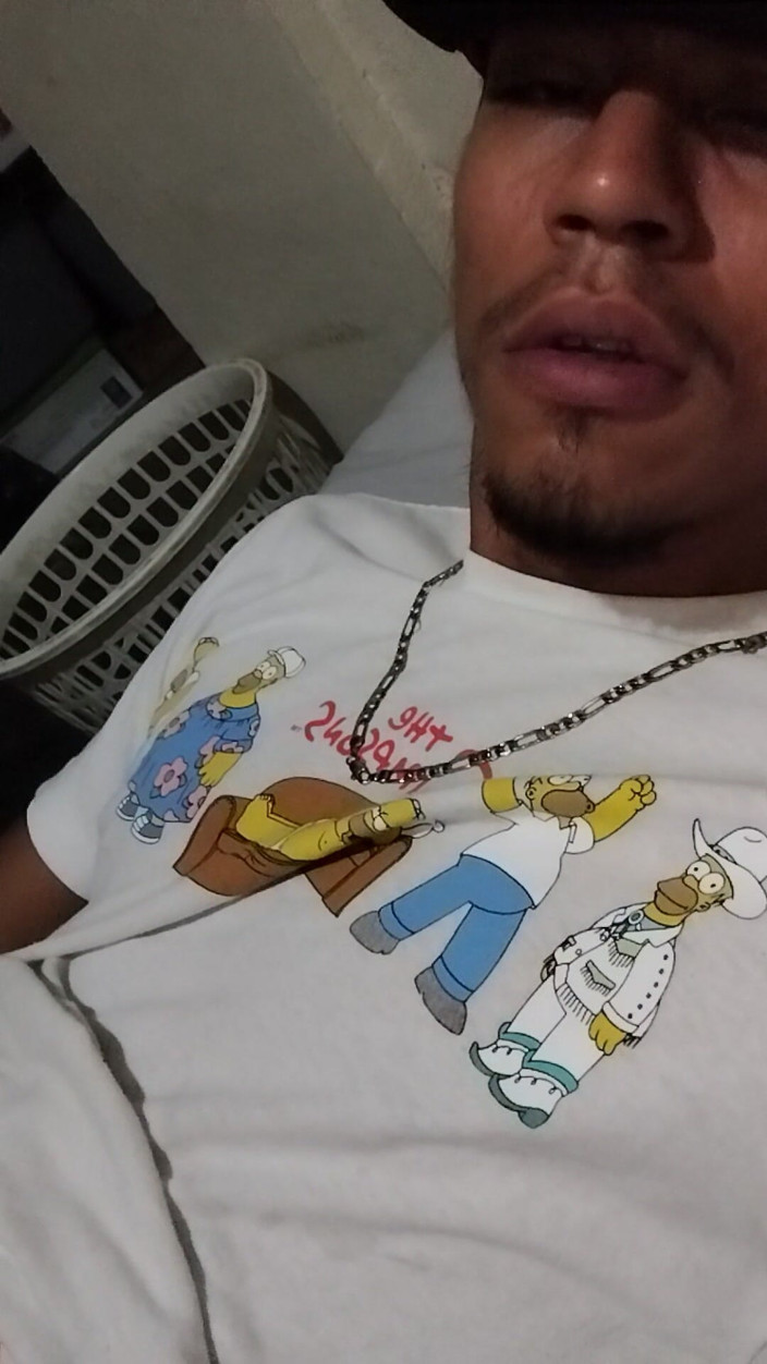 AlexAlejandro13: Playing with My Vibrator