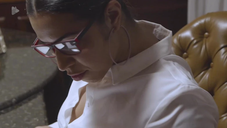 Plenna Filmes: I Love Masturbating at Work to Relieve Pressure