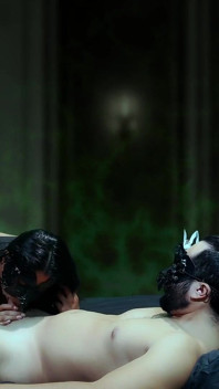 Beetlefuck beetlefuck beetlefuck, futai nebun de groază fantome (nu Beetlejuice, dar Dickjuice)