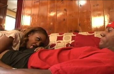 Perfect Porno: BBC boyfriend visits his ebony MILF and pounded hard