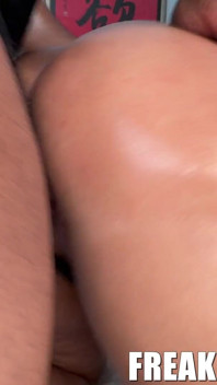 Coco Rains tiene enormes tetas