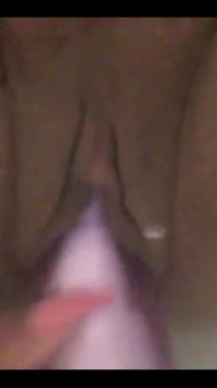 Fucking my phat ass pussy under water