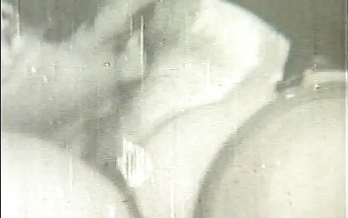 Alfacontent: Vintage couple having passionate oral sex