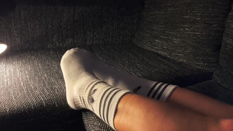 Akoni Pule: Take My White Socks off and Enjoy My Feets