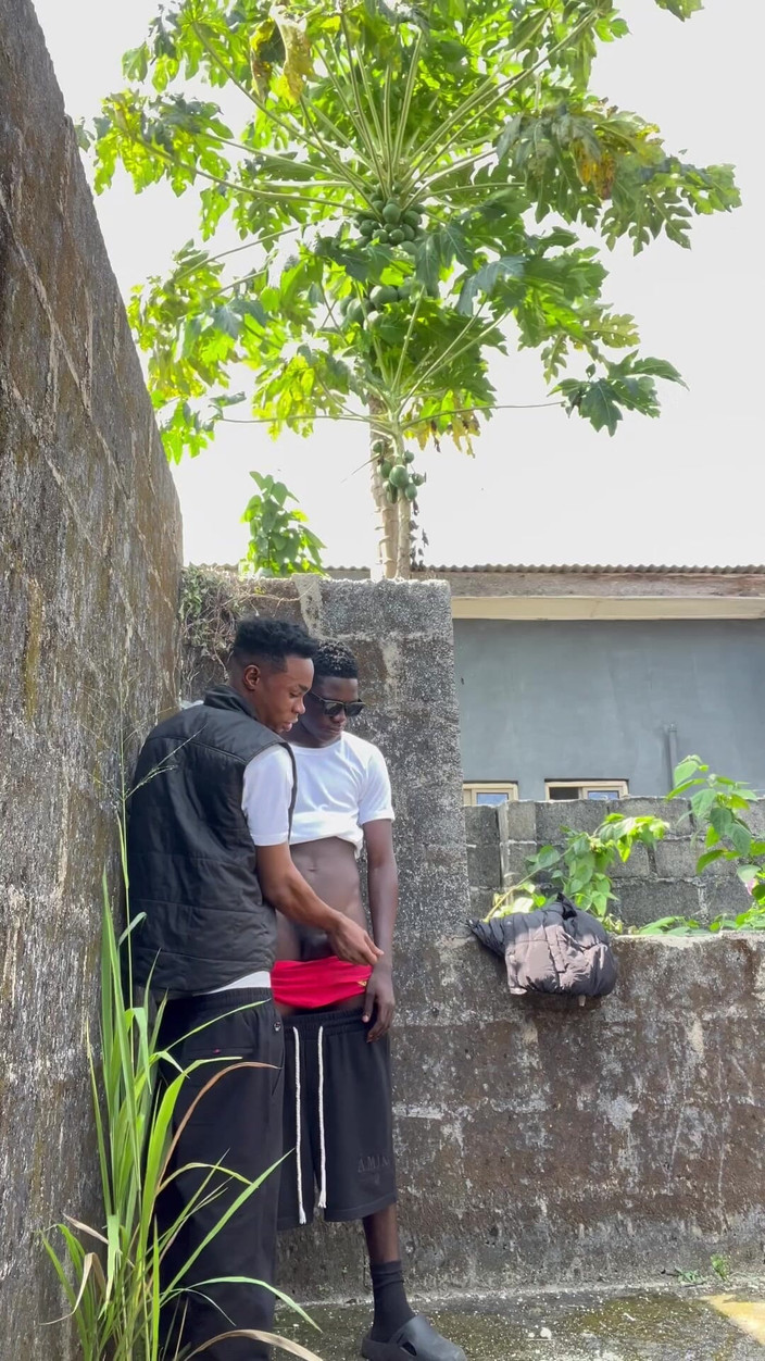 Blackedthug: Out Door Date