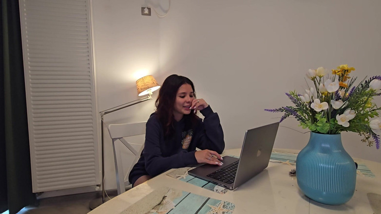 Passionsecret07: Hot Stepsister Does Her Homework in Exchange for Getting Fucked...