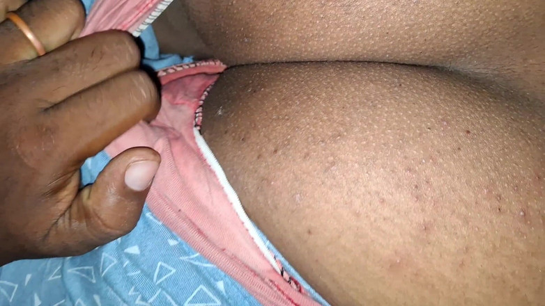 Priya_sex: Nueva india hermosa esposa folla el coño indio xnxx