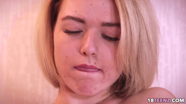 Venus Media - Teens: Blonde Fucks Herself in the Ass with a Sex Toy...