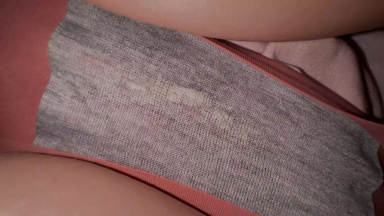 Gigi oficial: O pior sexo da minha vida. Menina peidou muitas vezes...