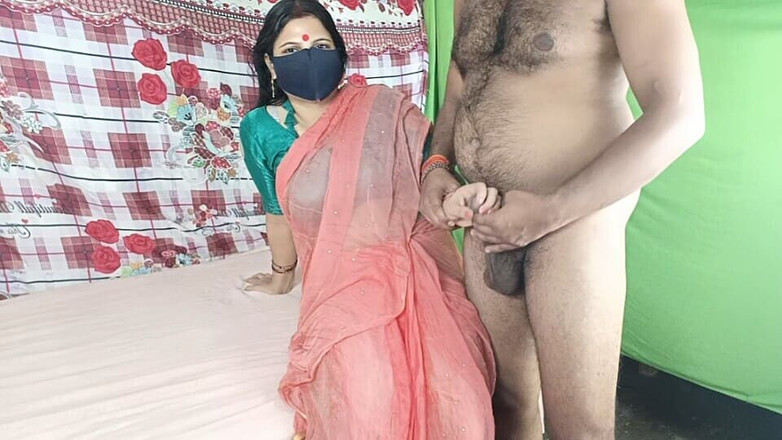 Pyaripooja22: Švagrová, Hraní s tlustým ptákem švagra, Šukání zezadu.