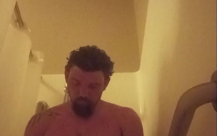 Cumming4tipz: Shower Time B4