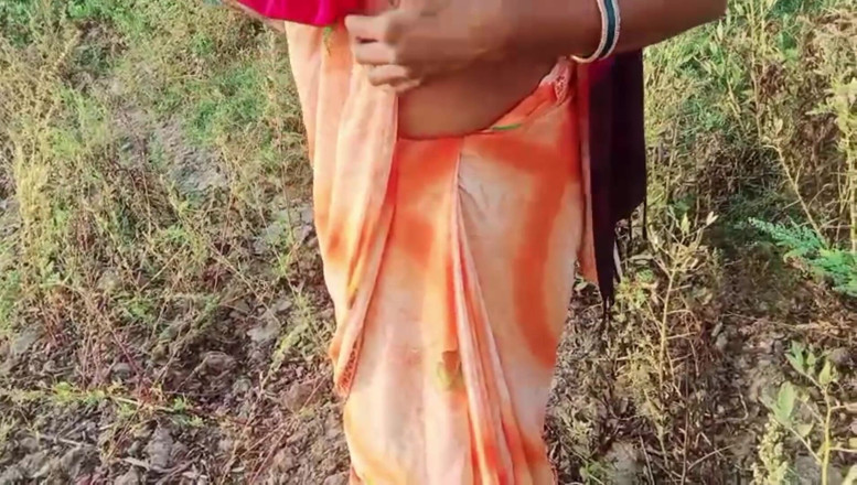 Bk Vlogs: Desi bhabhi wurde während der arbeit auf dem feld gefickt