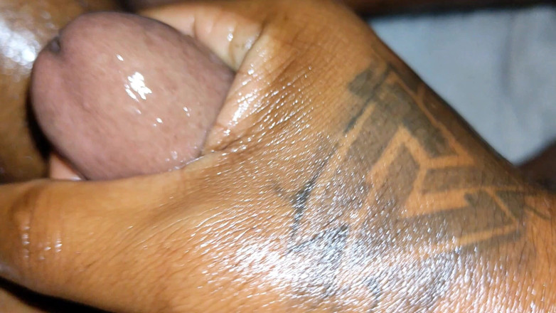 AnR: Masturbation Vid5 Satisfying Closeup Masturbating at the Night with Oil