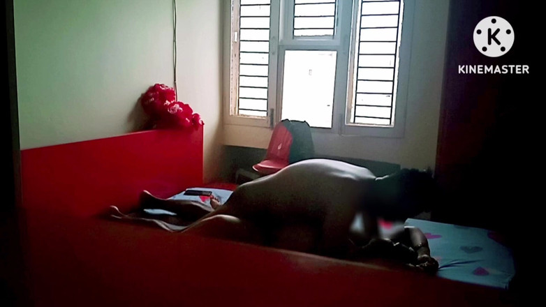 Ankita10000: 첸나이에서 인도 랜디와 흑인 대물