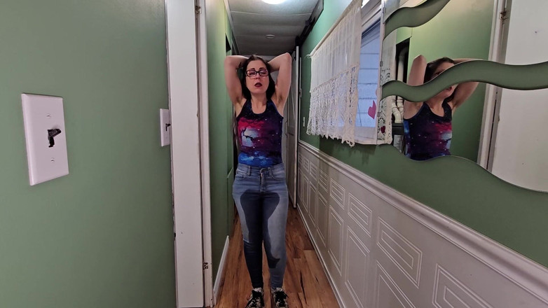 Nerdy_faery: Aku bikin celana jinsku muncrat sampai becek banget!