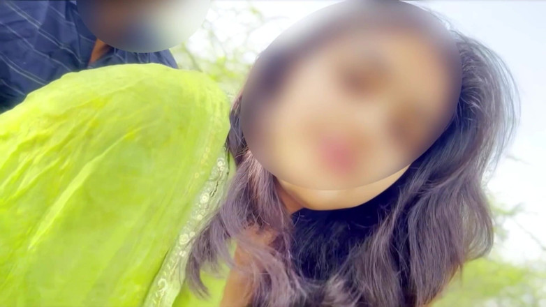 Your_aisha: desi ganv ki larki ki pahli baar uske jija ke...