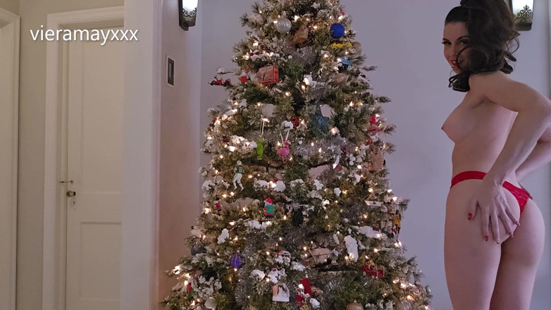 VieraMayXXX: Christmas Stiptease and JOI