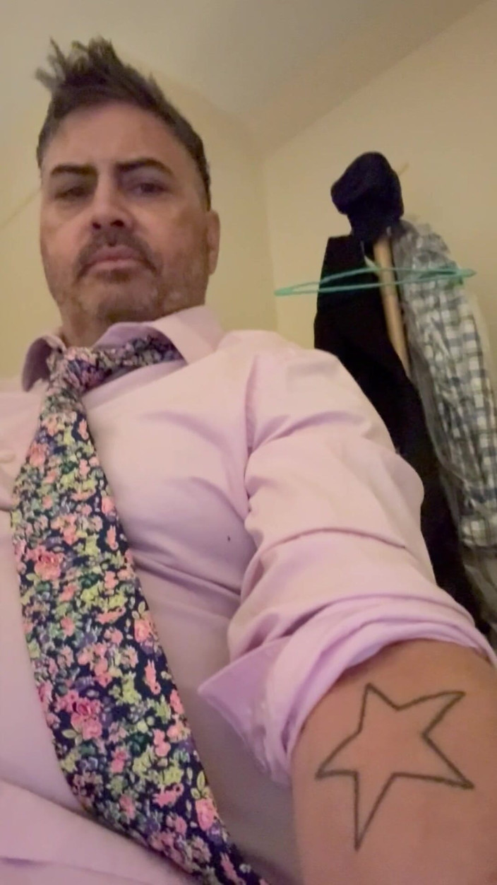 Vinnie boom bats: Spaß mit großem schwanz! Masturbation