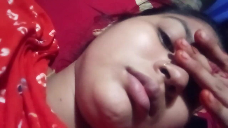Desivideo: बांग्लादेशी सुंदर प्रेमिका