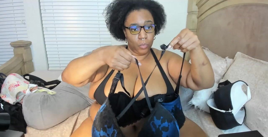 Josie4yourpleasure: Stream Started 03/26/2023 12:35 Am