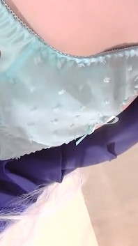 वह Miku Cosplayer रीमास्टर्ड वापस करती है - Snow miku हस्तमैथुन और सेक्स संस्करण - कैम वर्क3