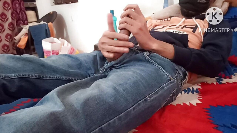 Desi__Panda: Insegnante etero che mostra grosso cazzo mostruoso