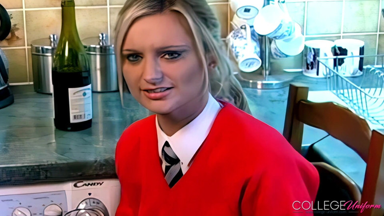 College Uniform: Interview de Meklaina avec Meklaina