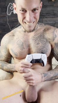 Ps5 Is Bored so I Decided to Play with My Big Cock