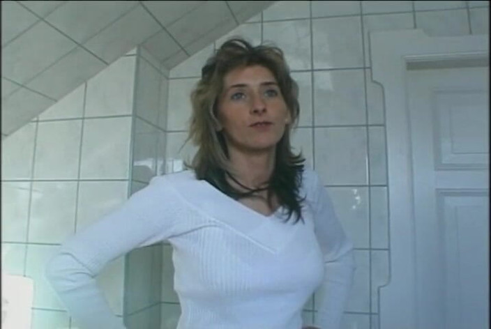 Absolute BDSM films - The original: Fantezii murdare în latex pt. 2