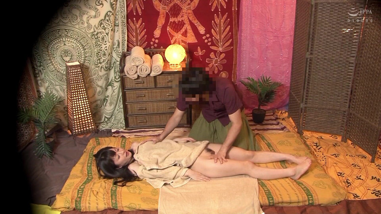 Raptor Inc: Mujeres casadas preñadas por manos malvadas durante masaje - 5