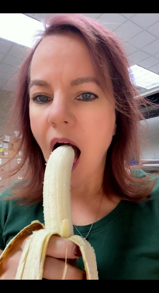 Ms Amanda: おやつの時間