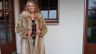 martinawest: Martina in a Winter Coat and Sexy Leopard Leggings.