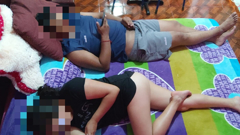 Katerine: Lo atrapo masturbándose